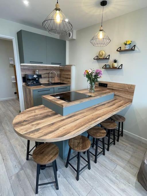 Appartement 6 Personnes Le Grau-du-Roi Extérieur photo
